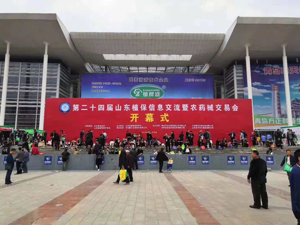 色翁荡息又大又硬又粗又爽