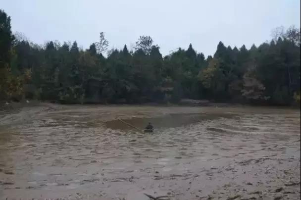 色翁荡息又大又硬又粗又爽