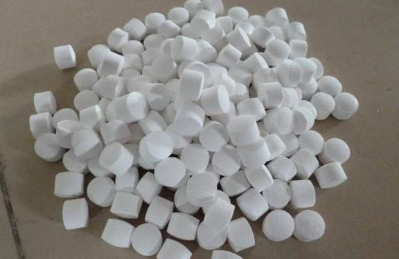 色翁荡息又大又硬又粗又爽