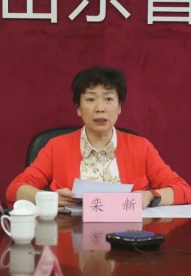 色翁荡息又大又硬又粗又爽